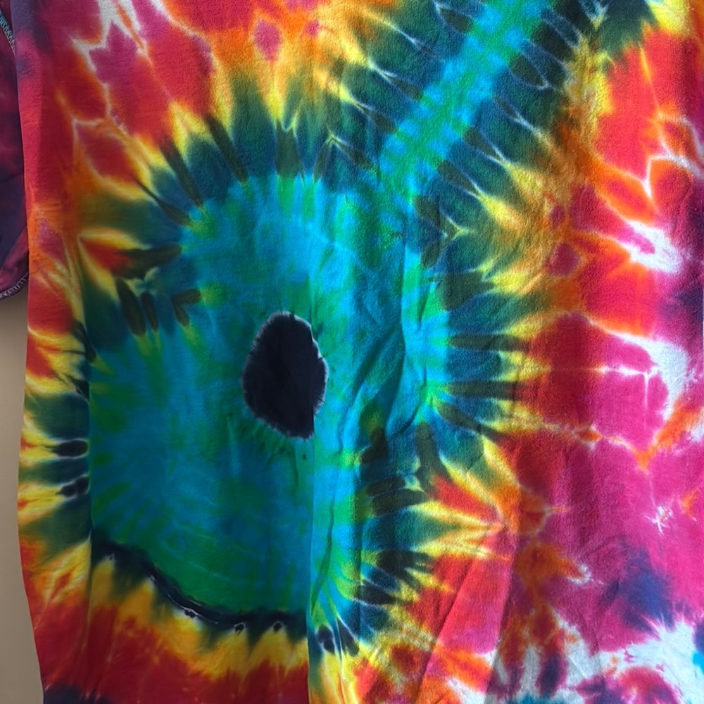 ☮️🍄🎸🎵Tie-Dye V-Neck Women Top - Picture 4 of 5